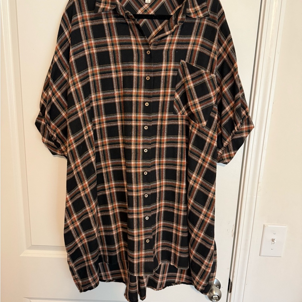Boutique Entro Plaid Women's Button Down Dress